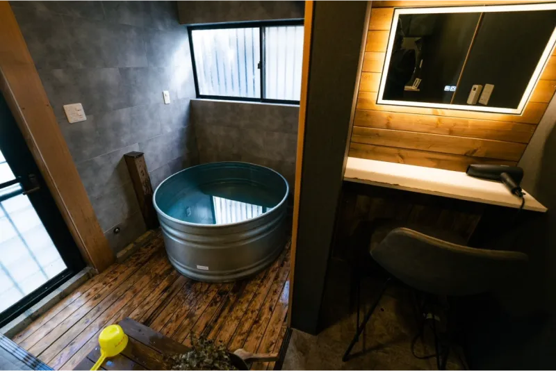 エノシマサウナ 個室サウナ 水風呂あり 3