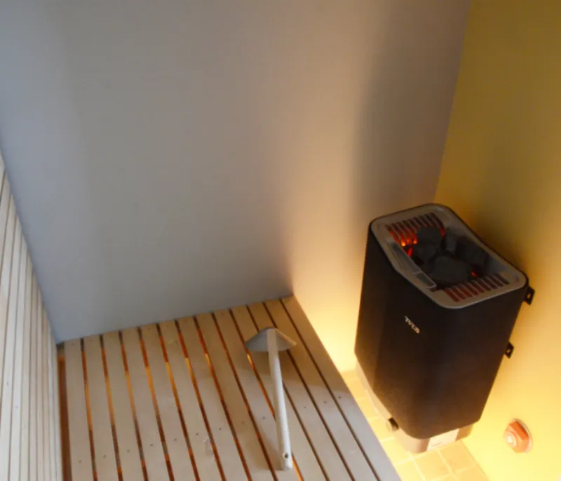 プライベートサウナ Vihta 個室サウナ 水風呂あり 4