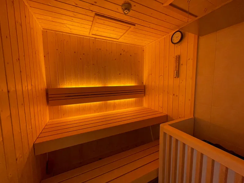 サウナ plus 個室サウナ 水風呂あり