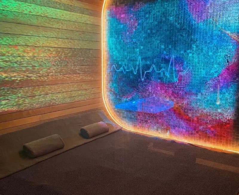 MENTE 個室サウナ セルフロウリュ 2