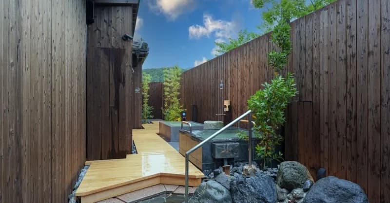 あたらしや くろサウナ