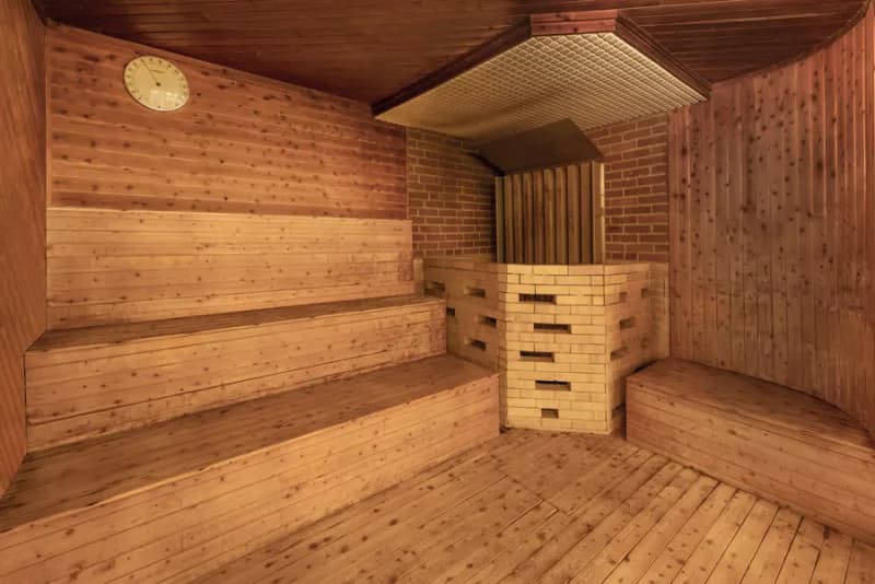 奈良ロイヤルホテル サウナ貸切 個室サウナ 水風呂あり 2