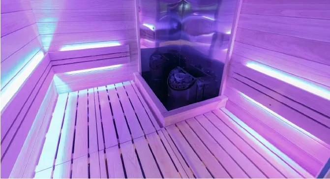 ロウリューランド関内馬車道 個室サウナ 水風呂あり 2