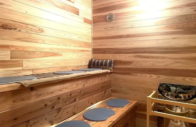 Lacool 個室サウナ 水風呂あり 2