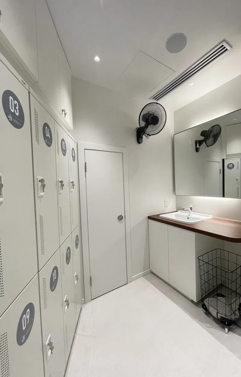 ジングウマエサウナ 個室サウナ 水風呂あり 4