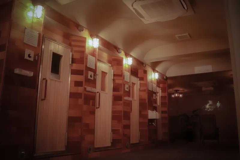 精神と時の部屋 個室サウナ セルフロウリュ 2