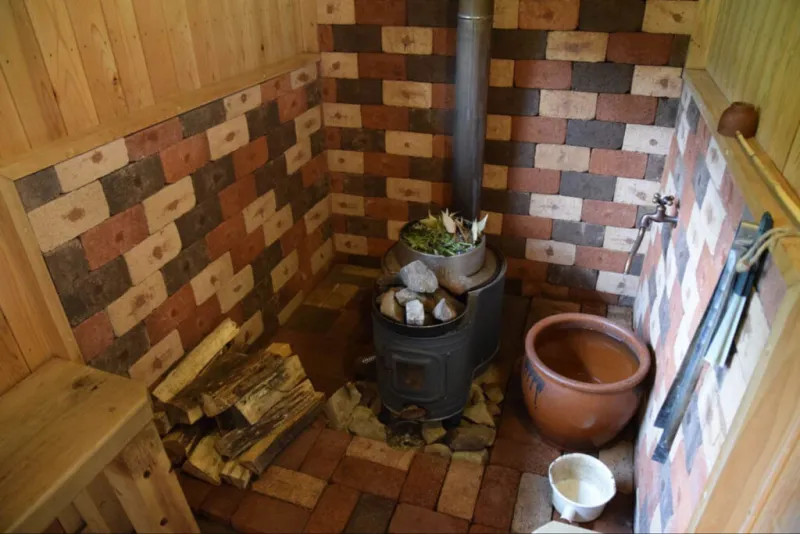 シモノロ・パーマネント(谷のサウナ) 個室サウナ 水風呂あり 2