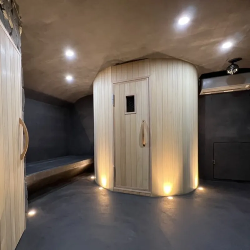 ROKU 金沢駅 private sauna 個室サウナ